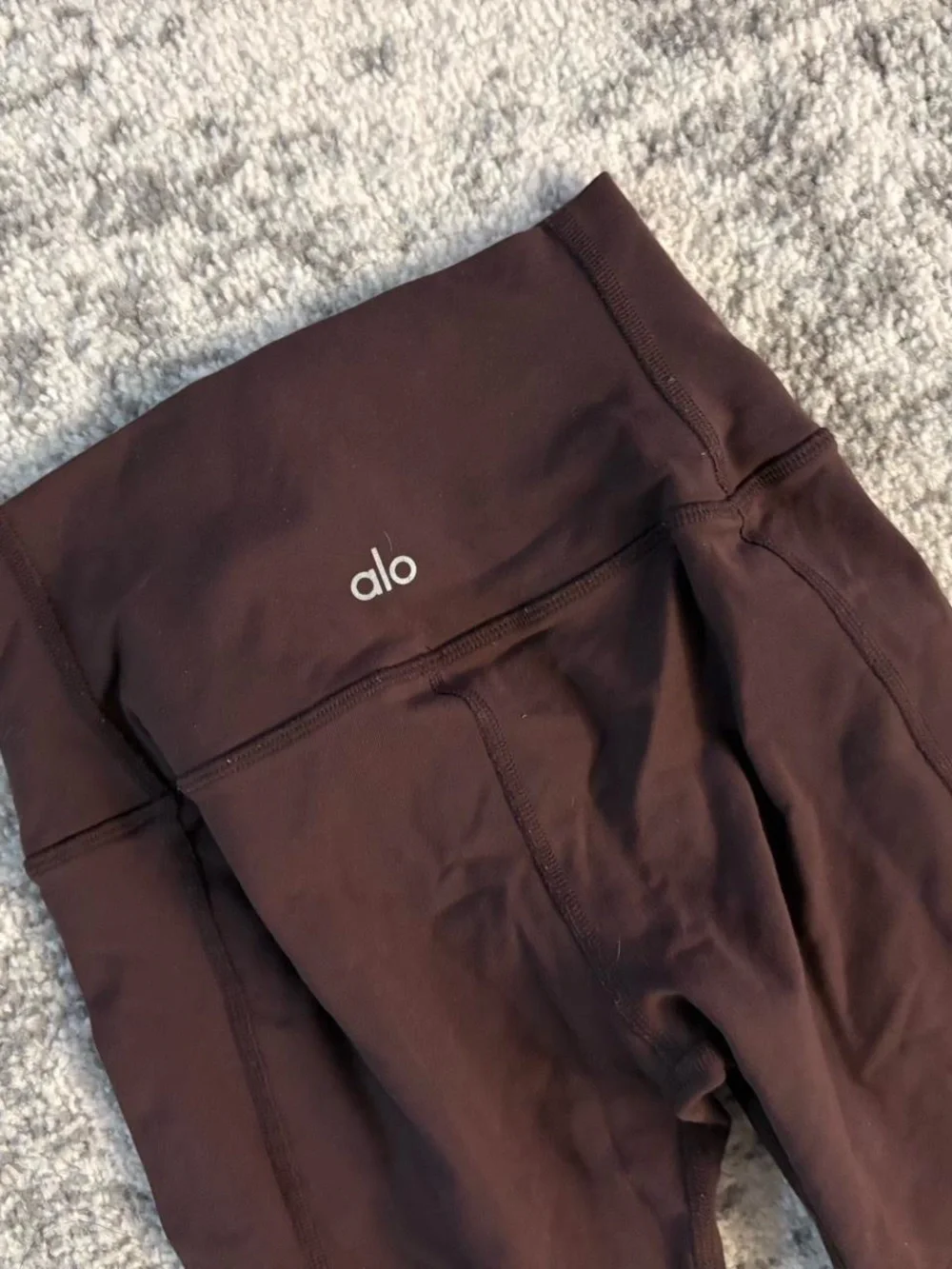 Women’s XS Alo Brown Leggings